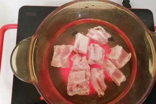 瓜炖排骨宝宝吃,宝宝营养美味佳肴